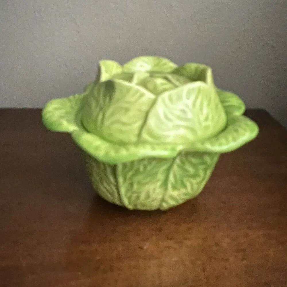 Vintage Holland Mold Cabbage Lettuce Soup Bowl w Lid